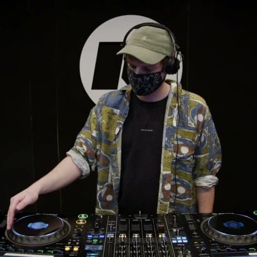 Lacchesi invite BXTR (DJ set) | Rinse France