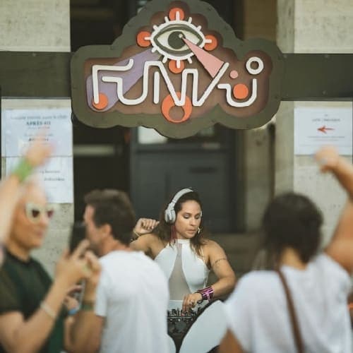 Dirty Electro -> Tech me back 🔥