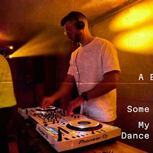 House & Dance Music Warm-Up DJ Set for Friends @ Vallée de Chevreuse, France